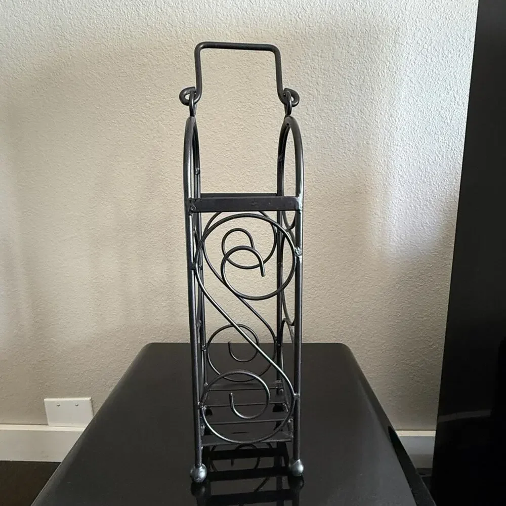 Black Metal Wire Wine Bottle Rack – 3-Bottle Vertical Storage Stand
